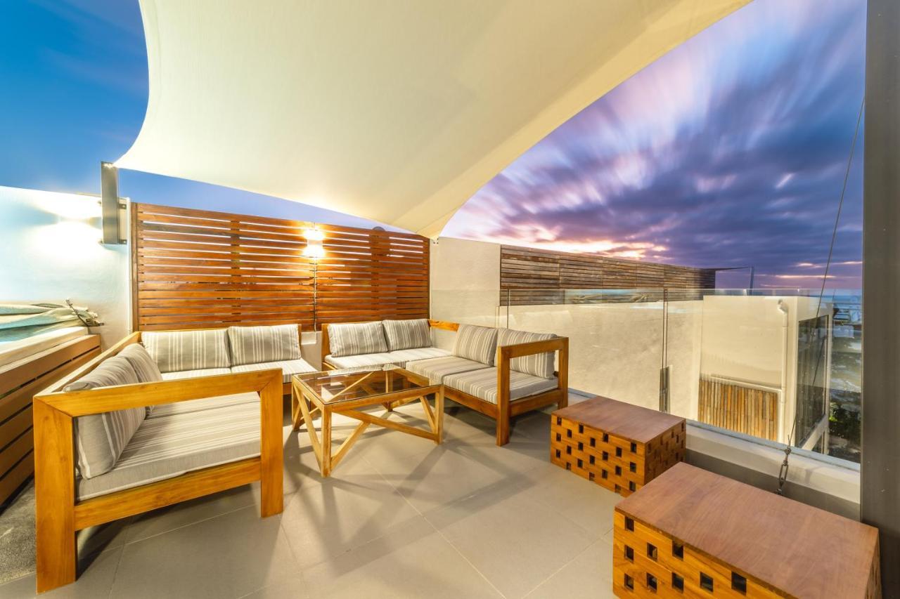 One Bay Residence Unit 15 - Penthouse With Private Roof Top, Jacuzzi And Sea View Grand Baie Exteriör bild